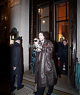 02.jpg