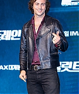 1037.jpg