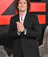 438.jpg